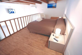 Гостиница IL VIAGGIATORE VIA INDIPENDENZA B&B  Гаэта